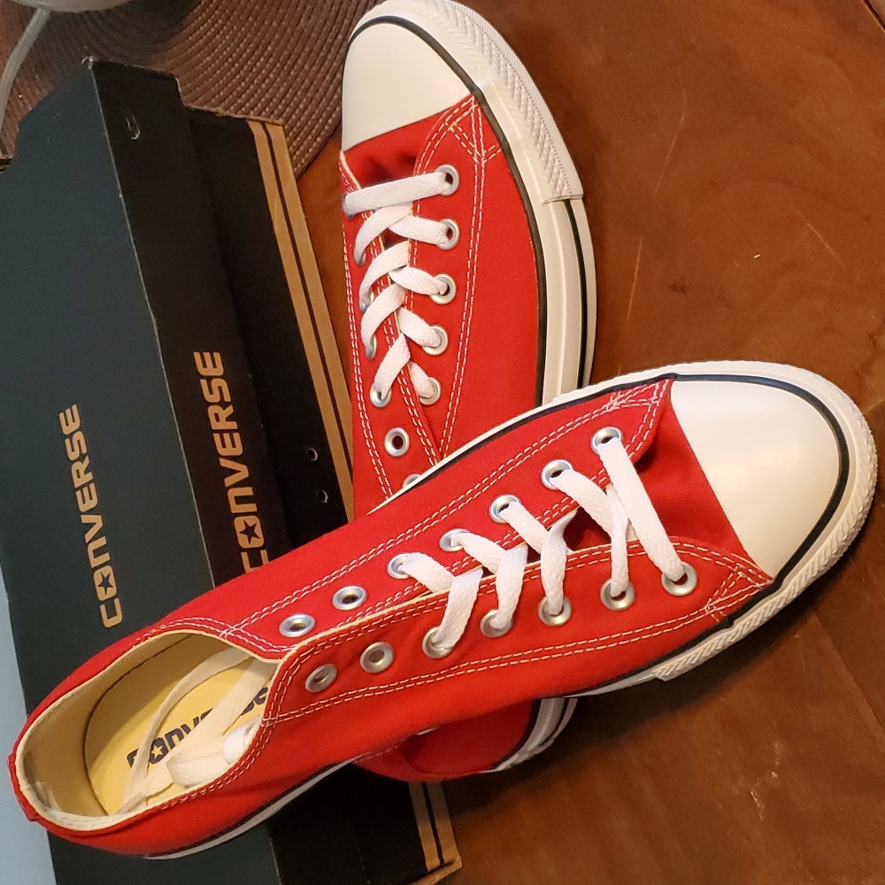 Men's Red Converse